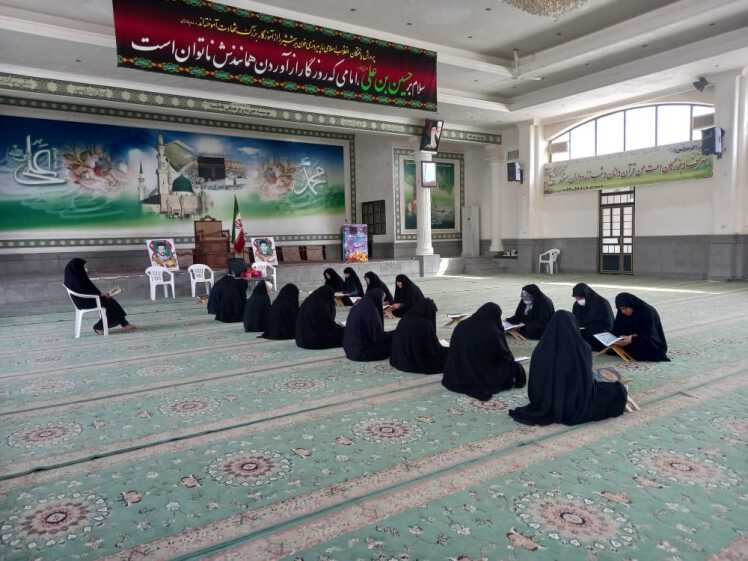 محفل انس با قرآن کریم  امروز چهارشنبه ۲۴ فروردین